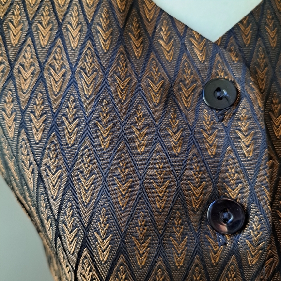 Vintage Women's Vest - Picture 13 of 13